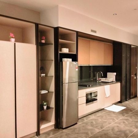 Scarletz Suites Klcc By Luxe Suites Kuala Lumpur Ngoại thất bức ảnh