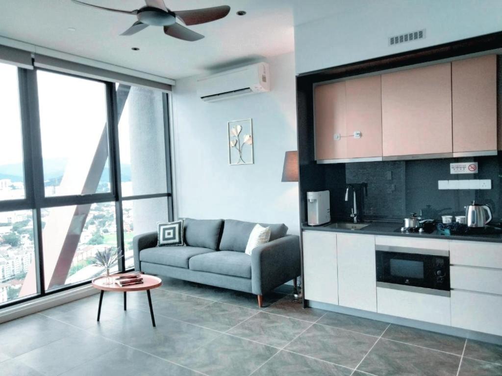 Scarletz Suites Klcc By Luxe Suites Kuala Lumpur Phòng bức ảnh