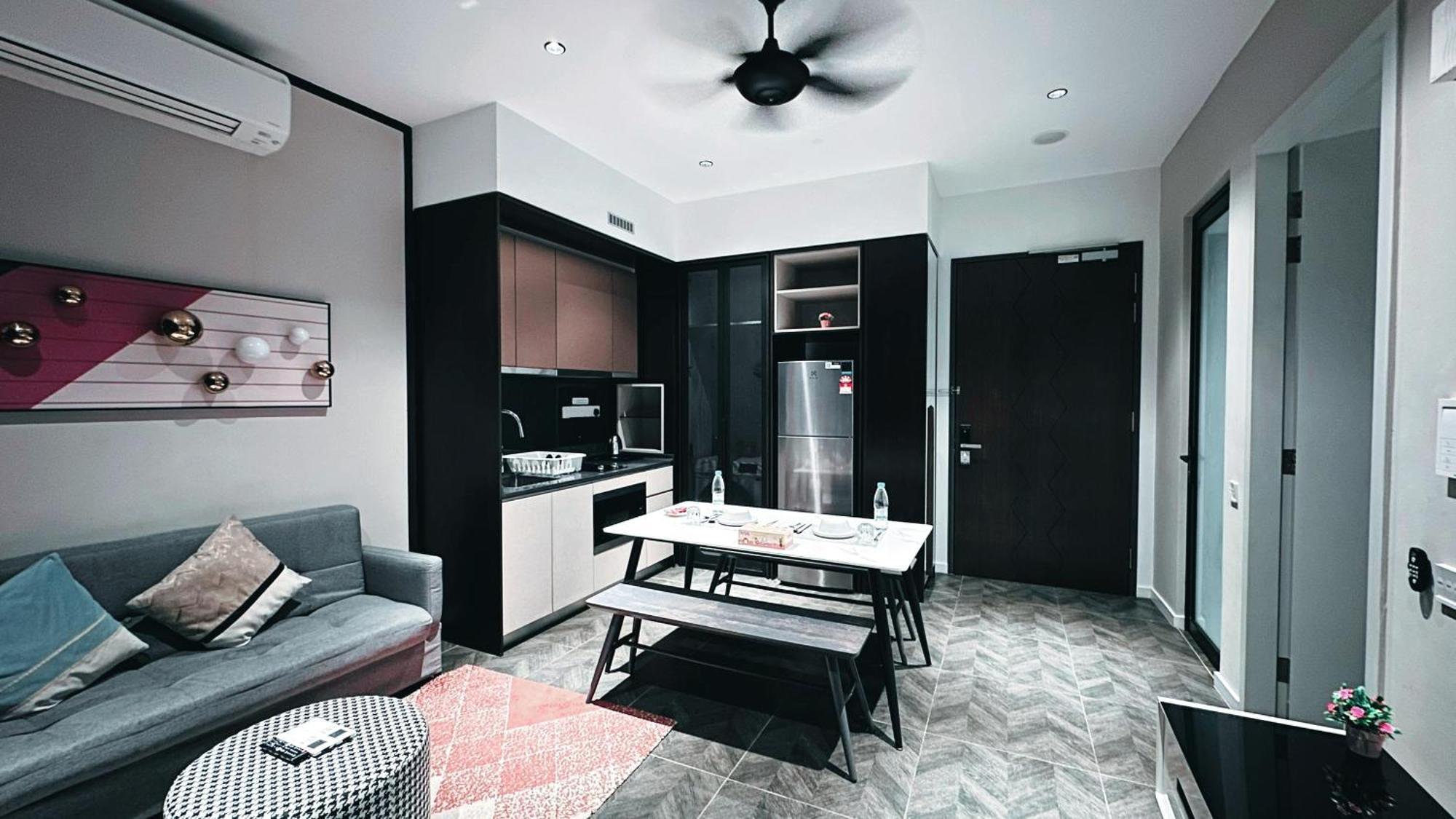 Scarletz Suites Klcc By Luxe Suites Kuala Lumpur Phòng bức ảnh