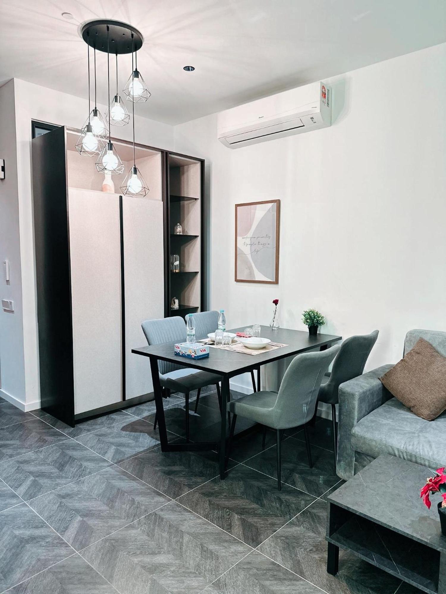 Scarletz Suites Klcc By Luxe Suites Kuala Lumpur Phòng bức ảnh