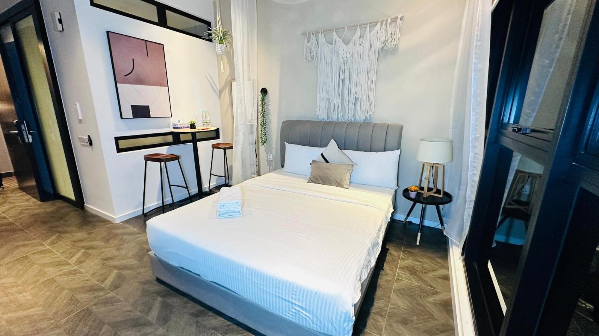 Scarletz Suites Klcc By Luxe Suites Kuala Lumpur Phòng bức ảnh