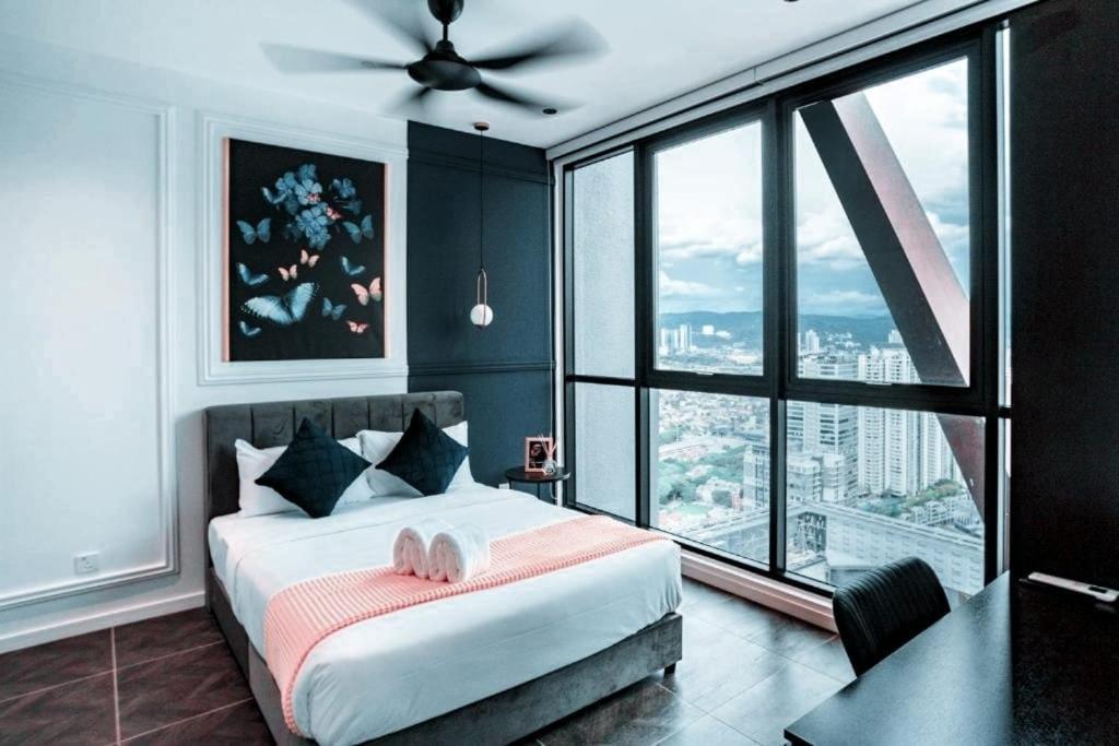 Scarletz Suites Klcc By Luxe Suites Kuala Lumpur Ngoại thất bức ảnh